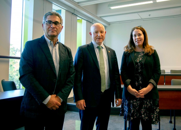 ImpactInvesting-Group.jpg 